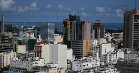 Port-Louis, la capitale de l'île Maurice. Crédit photo: air babble via Flickr, CC.