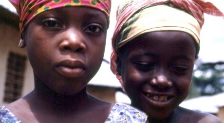 Loma girls, Liberia (West Africa) 1968, by gbaku via Flickr CC