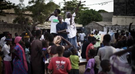 Un concert du collectif Y en a marre, près de Dakar, Sénégal, le 18 juin 2011. REUTERS/Finbarr O'Reilly