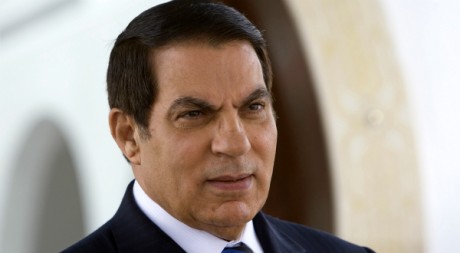 Zine el-Abidine Ben Ali à l'aéroport de Tunis Carthage en 2008. REUTERS/Jacky Naegelen