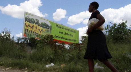 Harare, capitale du Zimbabwe, le 9 février 2011. REUTERS/Philimon Bulawayo