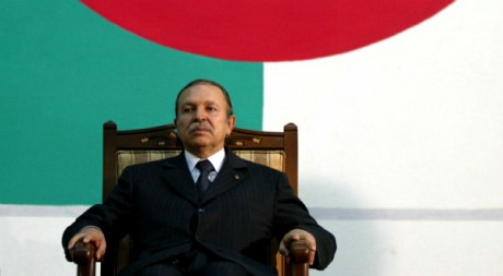 Le président algérien Abdelaziz Bouteflika, le 14 juillet 2003. REUTERS/Zohra Bensemra