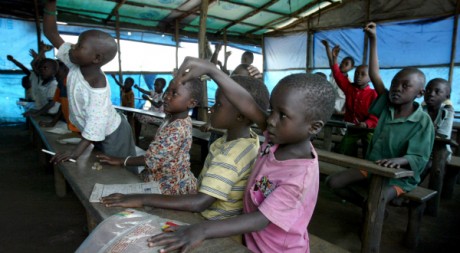 Des élèves congolais dans une école de Bunia, REUTERS/Antony Njuguna.