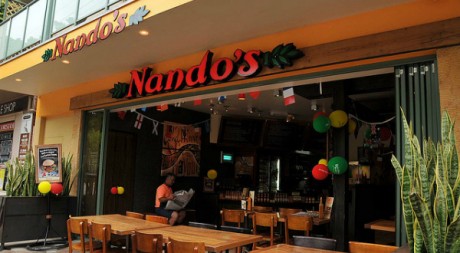 Un restaurant de la chaine Nando's, à Sydney, 2008. Flickr/lj16.