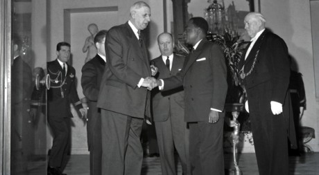 Félix Houphouët-Boigny et Charles de Gaulle, le 17 janvier 1961, au palais de l'Elysée. AFP 