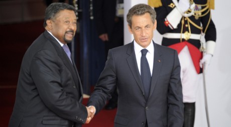 Jean Ping et Nicolas Sarkozy, le 27 mai 2011. REUTERS