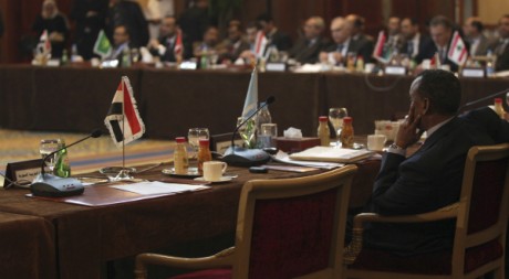 Réunion de la Ligue arabe au Caire le 12 février 2012. Reuters/Mohammed Salem