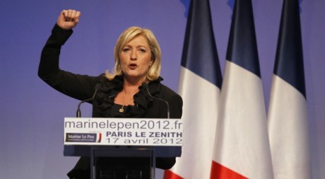 Marine Le Pen à Paris le 17 avril 2012. REUTERS/Charles Platiau