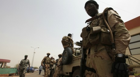 Soldats maliens, Bamako, 29/03/2012, REUTERS/Luc Gnago