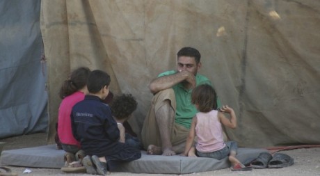Réfugiés syriens à la frontière jordanienne. Reuters/Majed Jaber