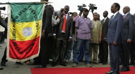 Le retour du président Dioncounda Traoré à Bamako, 28 juillet 2012, REUTERS/Stringer