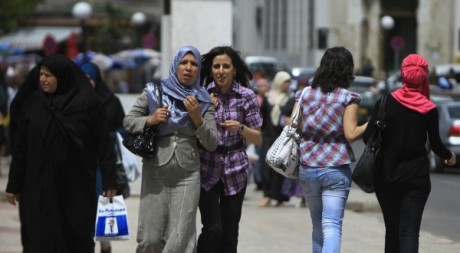 Des femmes dans les rues d'Alger, mai 2010 © REUTERS/Zohra Bensemra