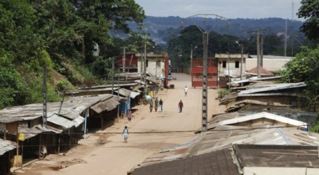 La ville de Noe, frontière Côte d'Ivoire-Ghana, septembre 2012. © REUTERS/Thierry Dricot