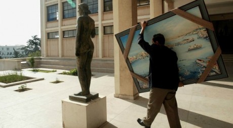 Ecole supérieure des Beaux-Arts d'Alger, 20 mai 2004. AFP PHOTO HOCINE ZAOURAR