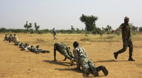 Séance d'entraînement de l'armée malienne, Sévaré, novembre 2012. © REUTERS/Stringer .