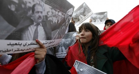 Manifestation à Tunis après l'assassinat de Chokri Belaïd, le 11 février 2013.  REUTERS/Anis Mili