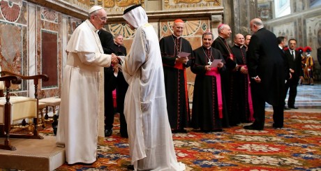 Le pape François lors d'une audience diplomatique, en mars 2013 / REUTERS