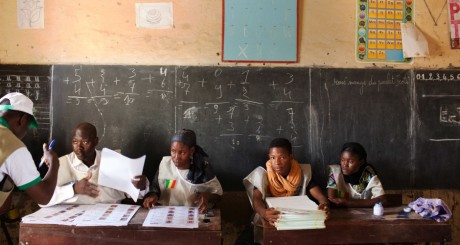 Bureau de vote à Tombouctou, Mali, 28 juillet 2013 / REUTERS