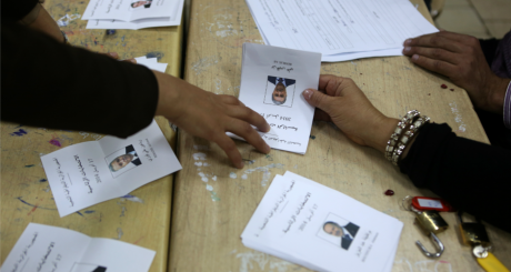 Dépouillement des bulletins, Alger, 17 avril 2014 / AFP