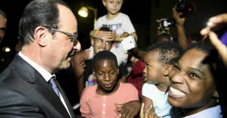 Le président Francois Hollande en visite en Martinique en mai 2015. Crédits REUTERS