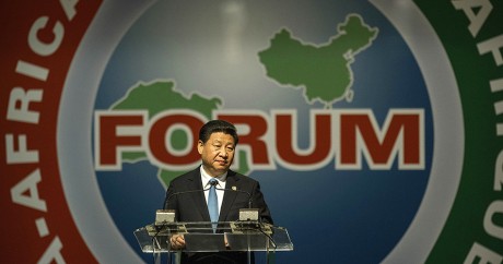 Le président Xi Jinping lors du Forum sur la coopération Chine-Afrique, le 4 décembre 2015. Photo: MUJAHID SAFODIEN / AFP