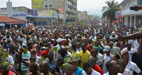 Une manifestation le 13 février 2016 dans les rues de Bujumbura. Crédit photo: STRINGER / AFP