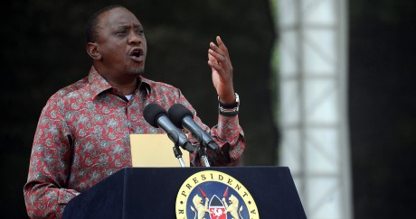 Le président kényan Uhuru Kenyatta lors d'un événement interreligieux en avril 2016. TONY KARUMBA / AFP