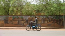 Les treillis en dérapage incontrôlé au Burkina