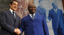 Ali Bongo s'éloigne de la France
