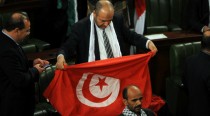 Tunisie: Ennahda seul maître à bord