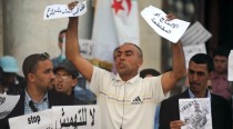 Militer en Algérie, c'est risquer la prison