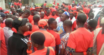 Au Bénin, la contestation s’habille en rouge