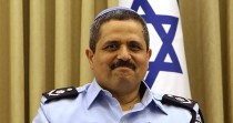 Comment le chef de la police israélienne justifie les contrôles fréquents des Juifs éthiopiens