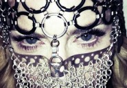 L'ultime provoc de Madonna, en niqab